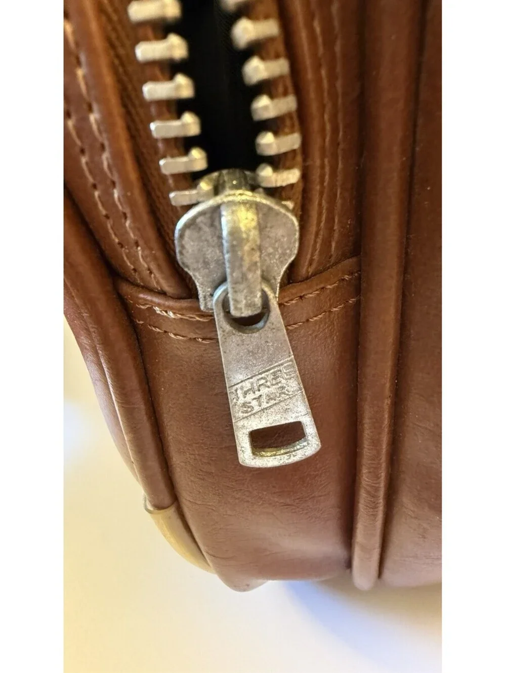 1970s Vintage Coast S-1 Tan Padded Camera Bag With Shoulder Strap